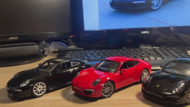 Обзор моделей Porsche 911 Carrera S (991) в масштабе 1/24 от Bburago, Rastar и Welly смотреть онлайн