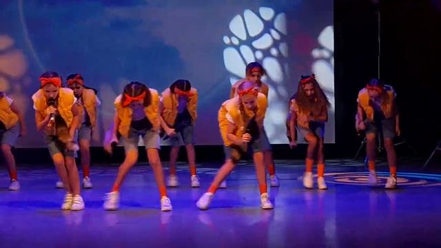 "КиноЛяпы" - отчётный Новогодний концерт Муха Music - группа Попкорн смотреть онлайн