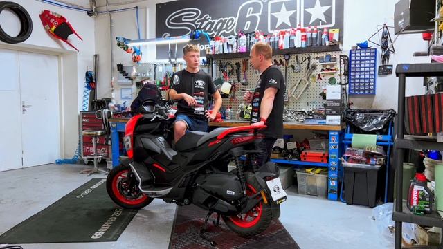 Tuning Aprilia SR GT 125: Jaký vliv měla montáž variátoru a je lepší Malossi nebo Polini? смотреть онлайн