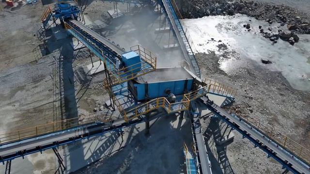 Наклонный вибрационный грохот YK смотреть онлайн