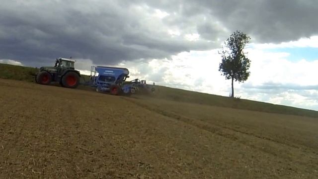 New Semoir Compact-Solitair avec Fendt 716 au semis de colza 2013; GOPRO HD смотреть онлайн