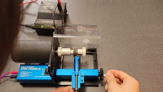 【ミニ四駆】イーグルのタイヤトゥルーラーがタイヤの荒げ削りに最高すぎた！#1026【mini4wd】 смотреть онлайн