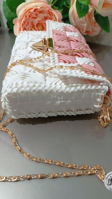 сумочка вышитая ротангом смотреть онлайн