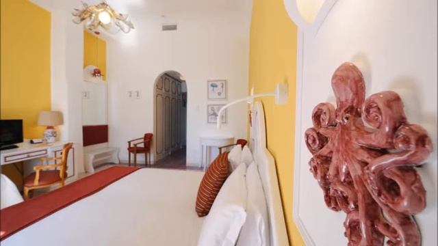 Hotel La Bussola, Amalfi, Italy смотреть онлайн