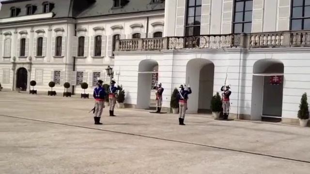Bratislava смотреть онлайн