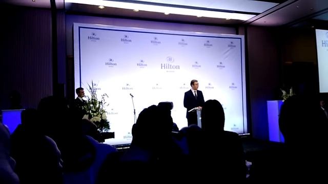 Aleksandar Vučić na otvaranju Hiltona смотреть онлайн
