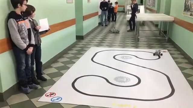 Следование по линии смотреть онлайн