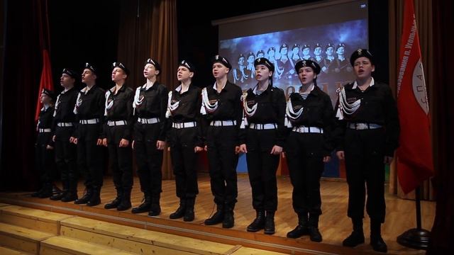 "Точка роста" МБОУ "Центр образования п. Угольные Копи" Медведи "Визитная карточка". смотреть онлайн
