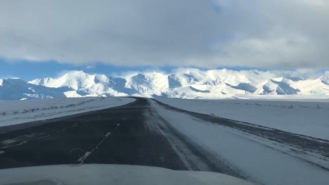 Driving to China, Mercedes W124, Irkeshtam Pass, Extreme Conditions, Kyrgyzstan, May 2018 смотреть онлайн
