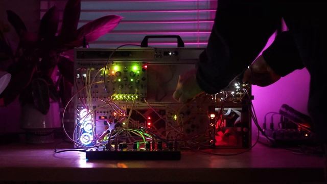 Electricité Moderne - Eurorack Modular Jam #014 смотреть онлайн