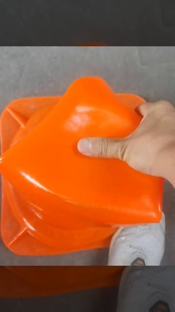 Hengxing factory Soft pvc traffic cone смотреть онлайн