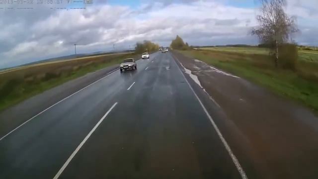 Дальнобой Уснул. смотреть онлайн