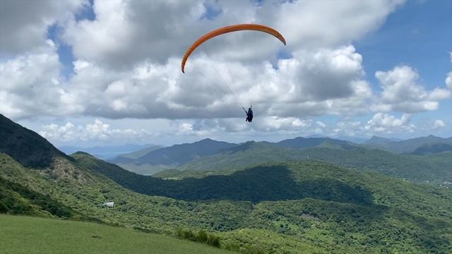 Discover the Ultimate Adventure: Tandem Paragliding Over Sai Kung! смотреть онлайн