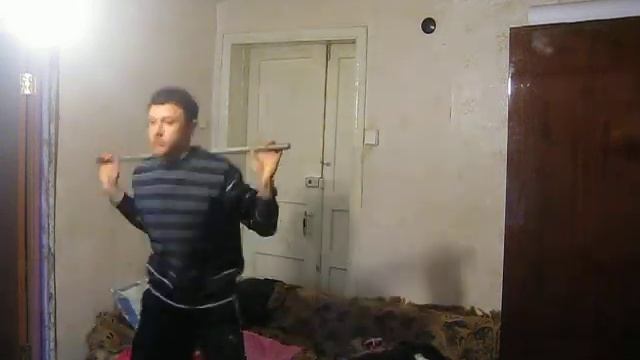 Отличная разминка для спины за пять минут! смотреть онлайн