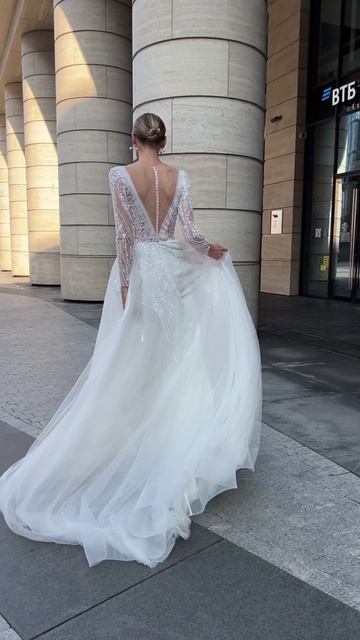 Свадебное платье Толиман из коллекции «Piter Vibes» от бренда Divino Rose