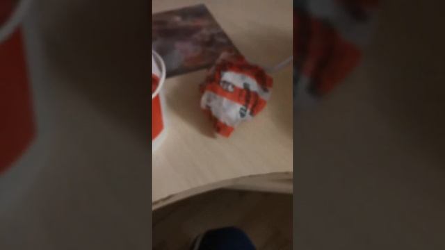 Новогодний обзор на КФС (НАБОР ЗА 56 РУБЛЕЙ 50 КОПЕЕК) смотреть онлайн