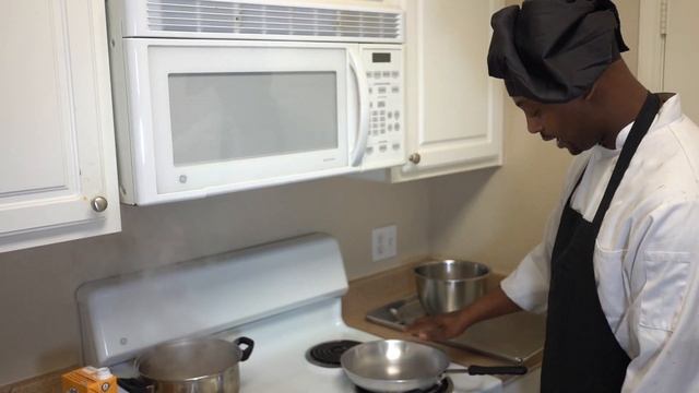 Chef’s Uncovered segment with Chef Shob RD pan seared chicken breast with mushroom carrot risotto. смотреть онлайн