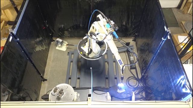 OTC DAIHEN | ECO-ARC Robotic Welding Cell With Tilt-Rotate Positioner смотреть онлайн
