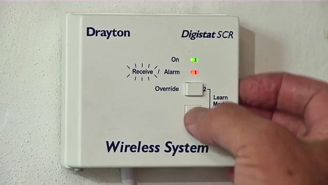 Commissioning a Wireless Room Thermostat смотреть онлайн