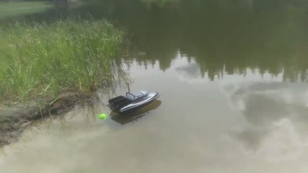 прикормочный кораблик Flytec V-007