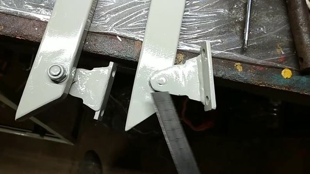 Заднее окно ЮМЗ на лифте👍👍 смотреть онлайн