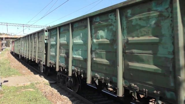 Электровоз ВЛ80С-734 с грузовым поездом смотреть онлайн