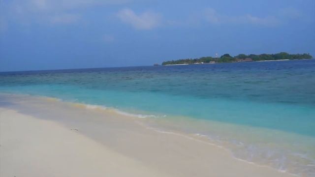 Malahini Kuda Bandos Maldives: Walking around the island смотреть онлайн