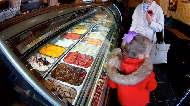 Центр Лиссабона и обзор с башни смотреть онлайн