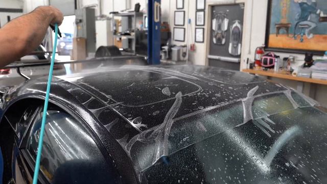 PROTECTING A $5M CARBON FIBER BUGATTI CHIRON PUR SPORT!! смотреть онлайн