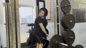 Румынская тяга. Упражнение на ягодичные мышцы.