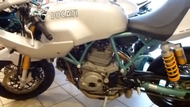 Ducati ''Paul Smart'' 1000 Superlight Classic Racer смотреть онлайн
