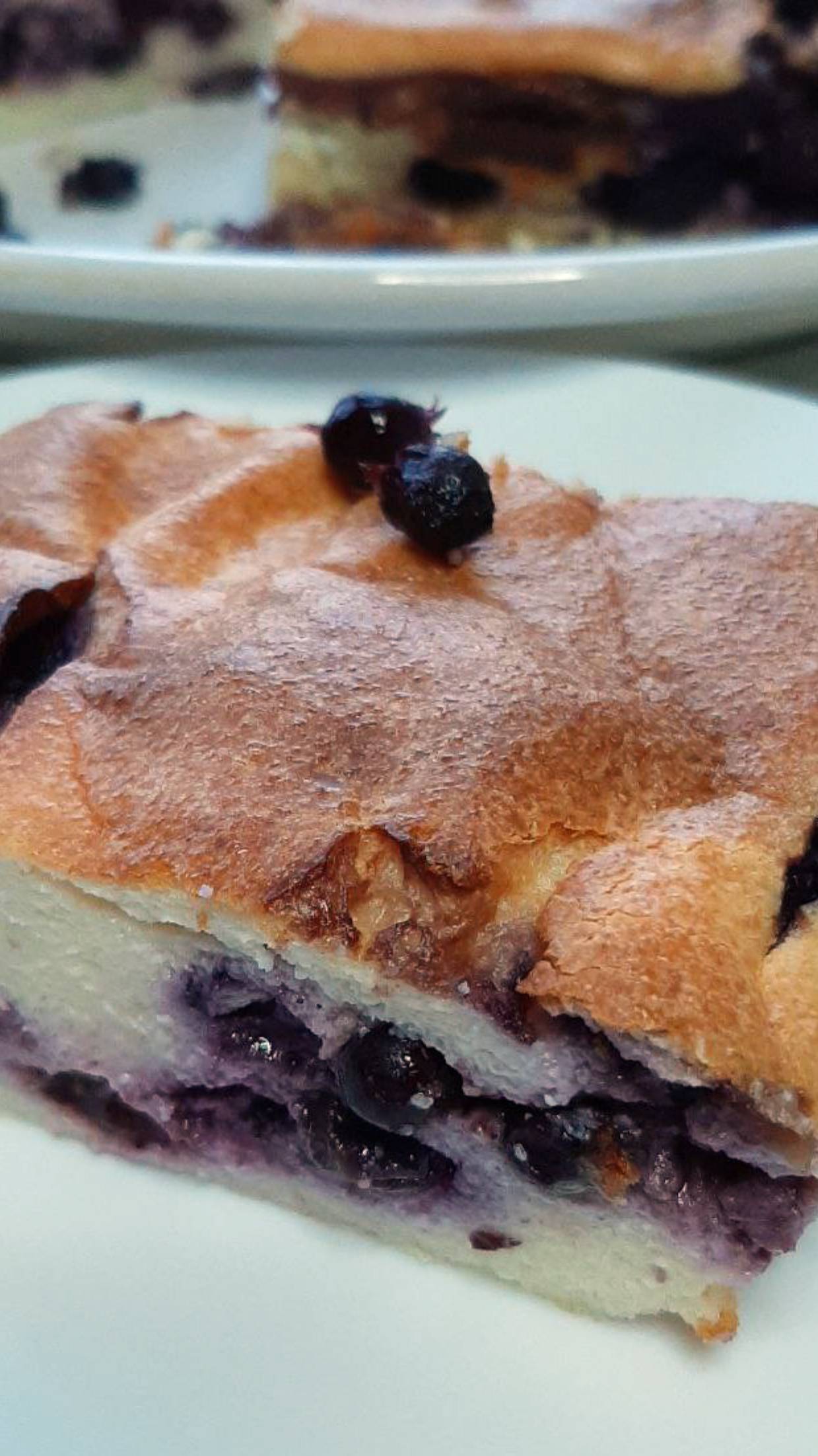 Творожная запеканка с ягодами. смотреть онлайн