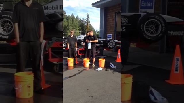 Mobil 1 Lube Express Duncan's Ice Bucket Challenge смотреть онлайн