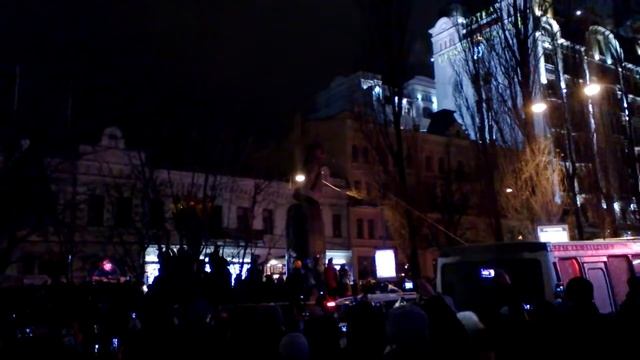 Падение памятника Ленину смотреть онлайн