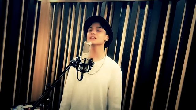 Cover version ,, Улыбка’’ смотреть онлайн