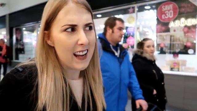 WHAT BLACK FRIDAY IS LIKE IN THE UK смотреть онлайн