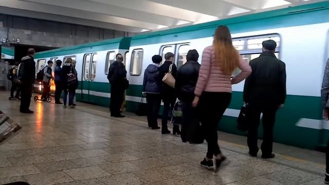 Юбилейный приехал окно в салоне смотреть онлайн