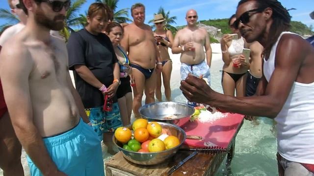 The Coolest Conch Salad Stand You've Ever Seen! смотреть онлайн