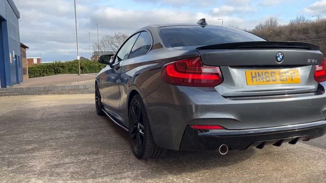 2016 BMW 218d M Sport смотреть онлайн