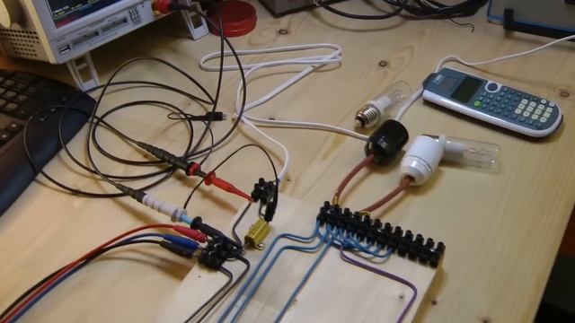 BiTT Bi-Toroid Transformator(from Thane Heins) - Replication - Testing(german, english) смотреть онлайн