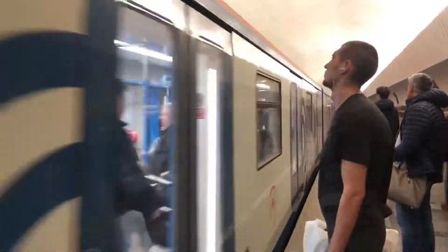 81-765/766/767 Москва На станции Таганская смотреть онлайн