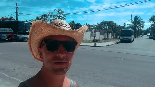 VARADERO I LUZ NA MIEŚCIE смотреть онлайн
