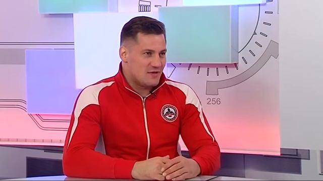 Программа "В центре внимания" интервью с Александром Гренчук и Андрей Домашенкин смотреть онлайн