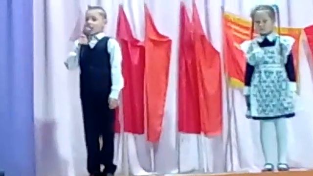 Татарский ключ . Концерт 100 комсомола. Выступление 1 класса смотреть онлайн