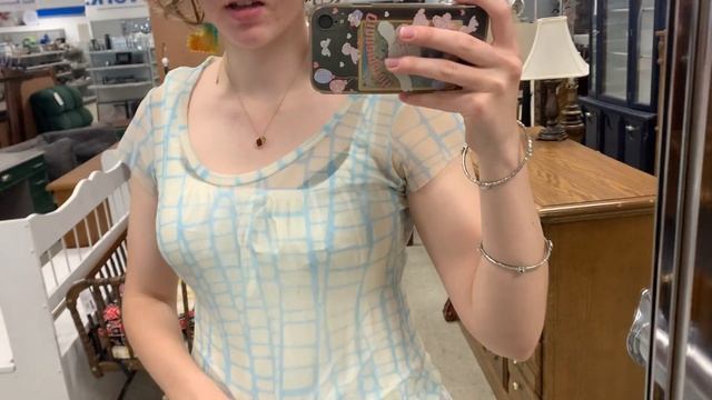 THRIFT WITH ME | spring thrift vlog + haul смотреть онлайн