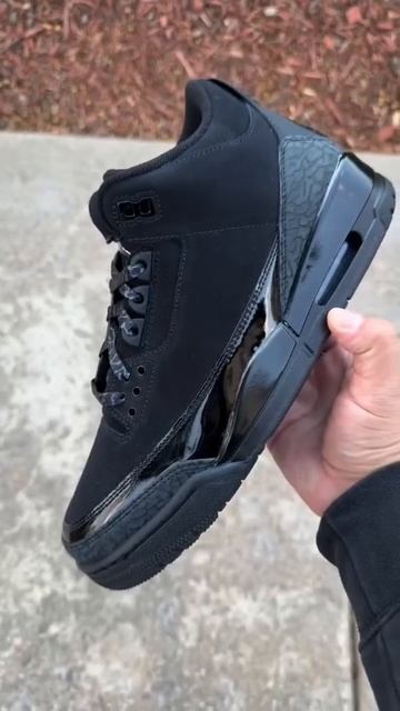 Ретро модель Air Jordan 3 «Black Cat» смотреть онлайн