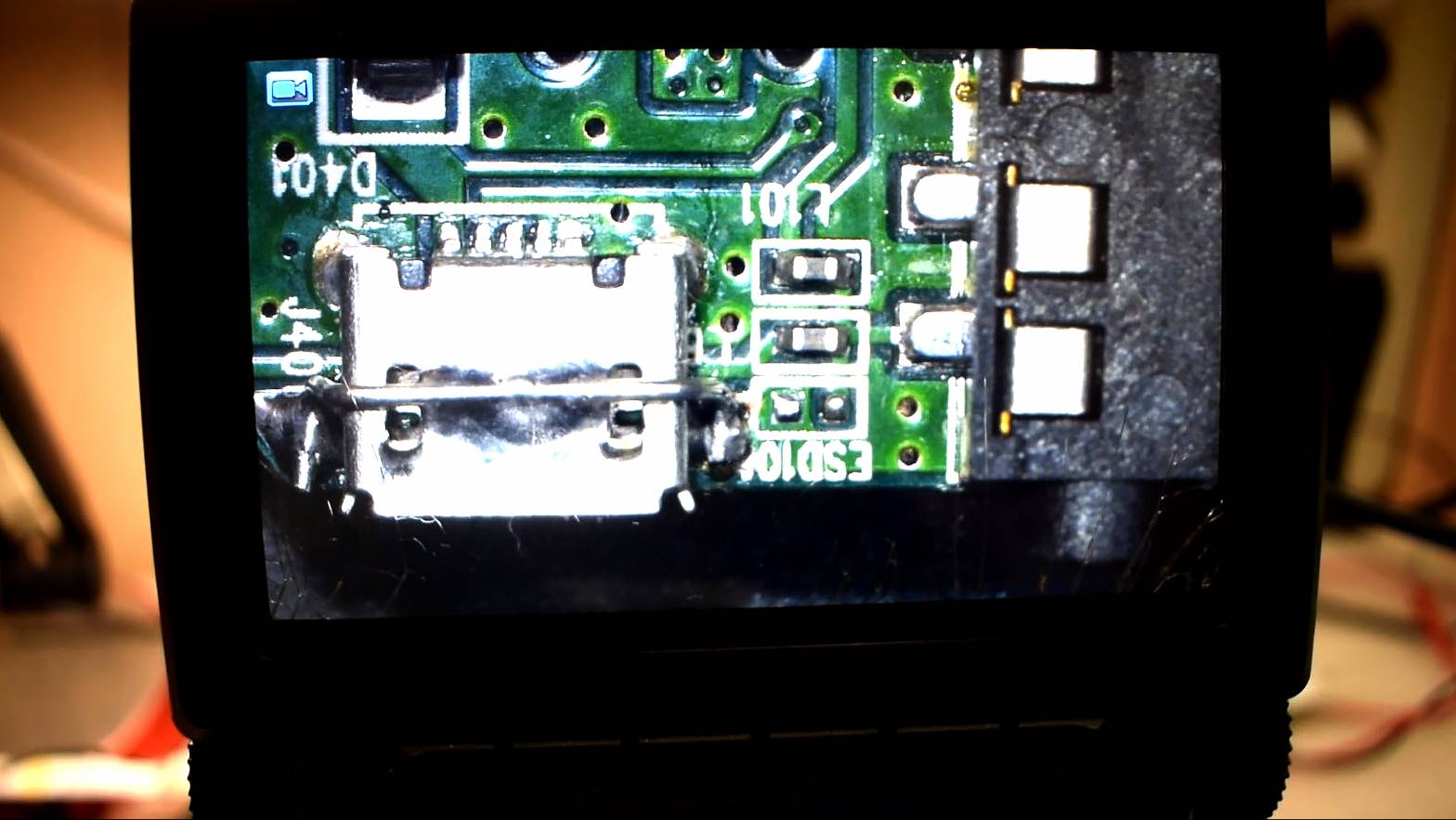 Ремонт колонки MYSTERY смотреть онлайн