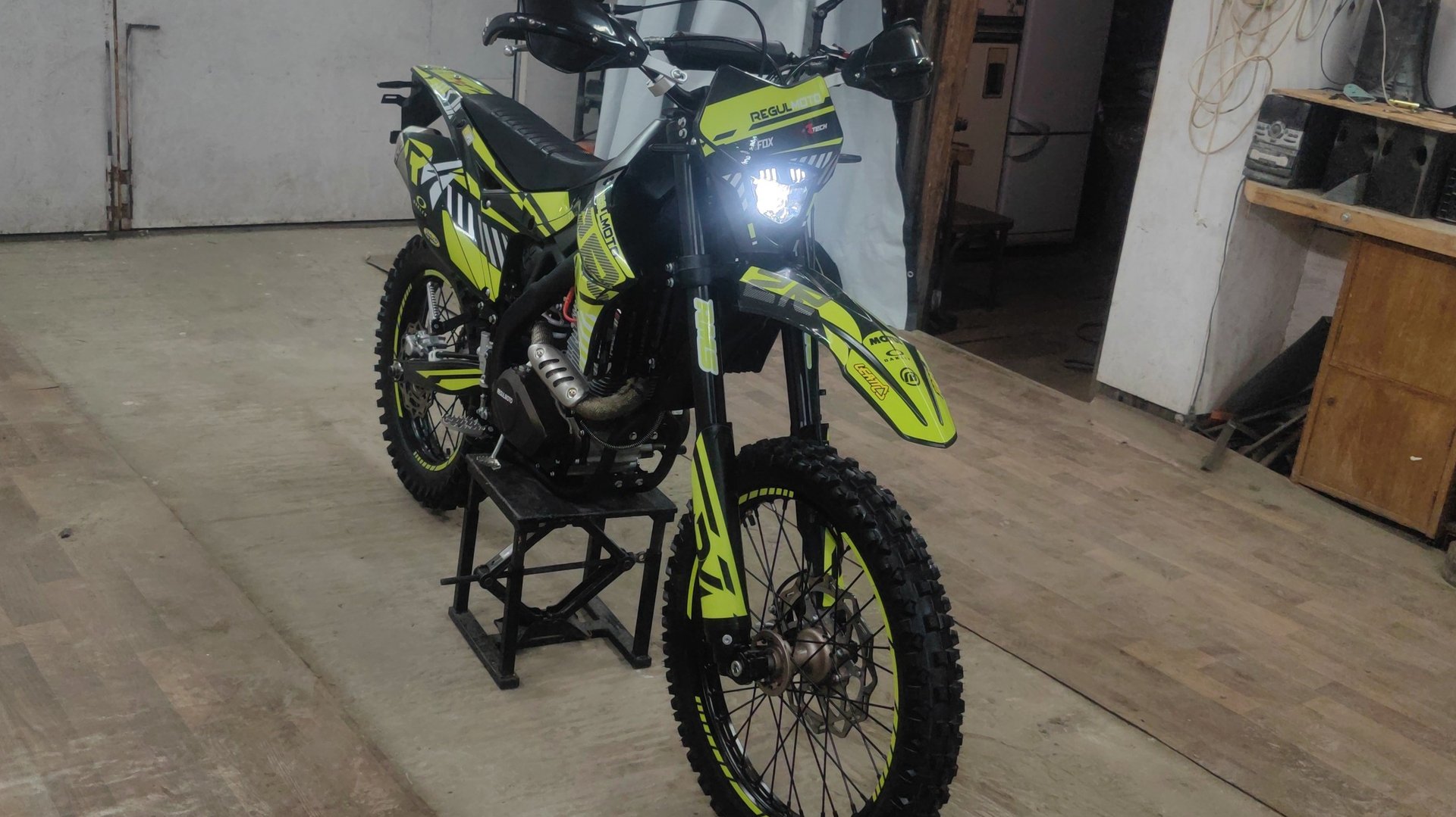 Regulmoto Zr300 Pr 4 Valve 6 Gear .Продажа мотиуикла в идеальном состоянии