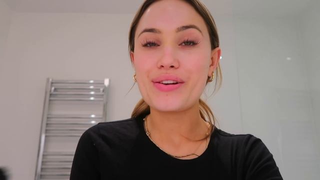 EVERLANE HAUL, WALKING AROUND LONDON & A HUGE BEAUTY CLEAR OUT | ad | Kate Hutchins смотреть онлайн