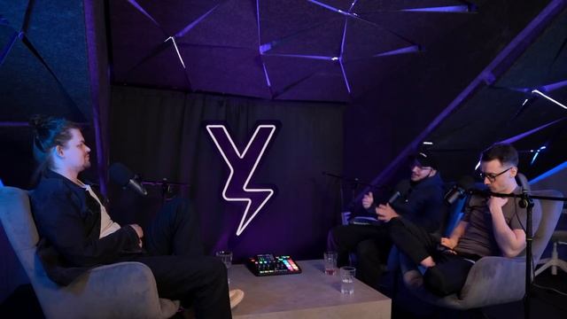 INFLUENCER W SEJMIE? DOMINIK BOS смотреть онлайн